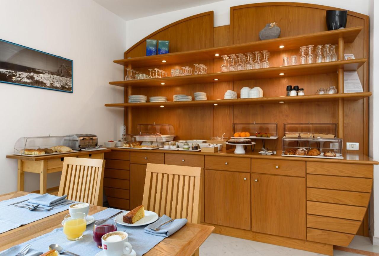 Albergo Auralba San Vito Lo Capo Bagian luar foto